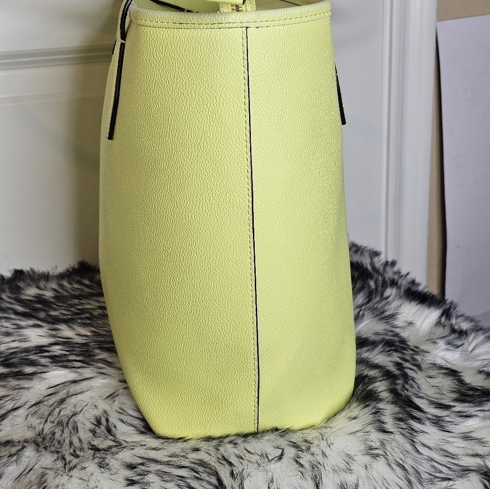 Kate Spade Lori Tote in Bosc Pear - Picture 5 of 14